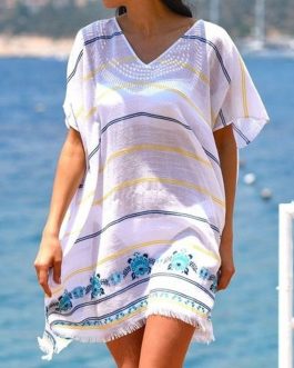 V-Neck Lace Pullover Cover Up